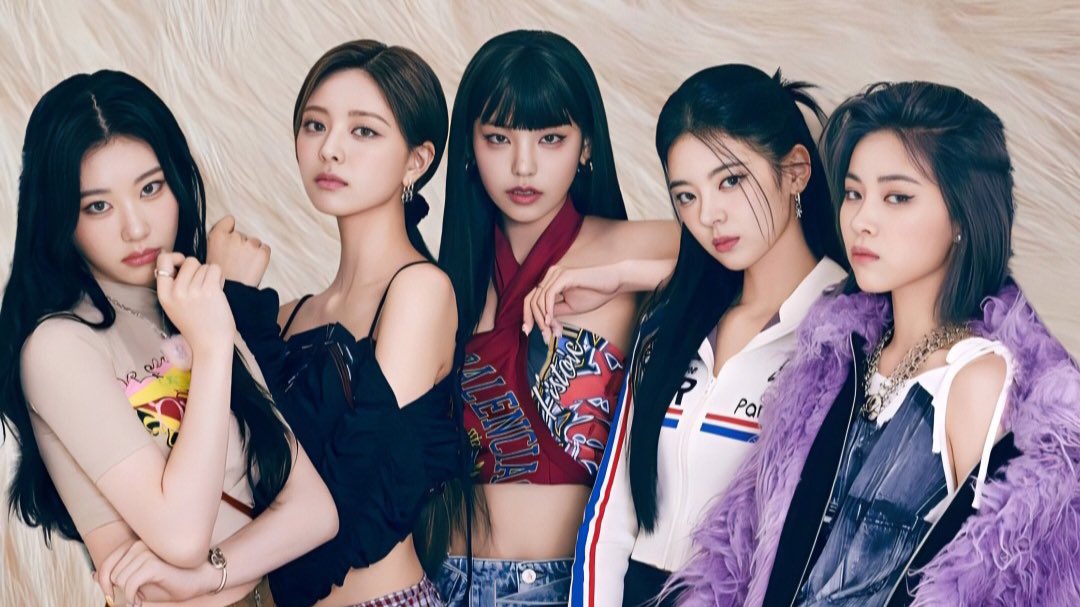 PopBase's tweet photo. ITZY announces their full album ‘GOLD.’ Out October 15th. https://t.co/6jDesTout8