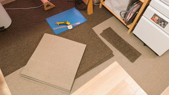 最近インテリア欲が出てきてせっせとタイルカーペットを敷き詰めてる https://t.co/WbJCuTXU9c<a href="/tag/%E3%82%B7%E3%83%A3%E3%83%8B%E3%83%9E%E3%82%B9"class="tags"><span>#シャニマス</span></a><a href="/tag/%E8%81%96%E8%B9%9F%E6%A1%9C%E3%83%B6%E4%B8%98"class="tags"><span>#聖蹟桜ヶ丘</span></a>