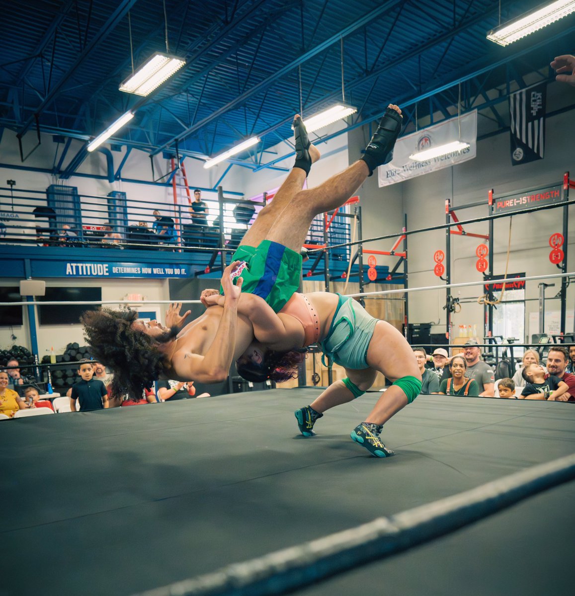 tanailysuplex's tweet image. You either with me or against me 👸🏽🤼‍♀️👊🏽 #SuplexQueen #GoingForARide #toestonose #grappler #shooter #germansuplex #northernlightssuplex #suplex #wrestling #amateurwrestler #prowrestling #womanwrestler #womanpower #wwe #aew #tnawrestling #indywrestling  #sports #theestablishment