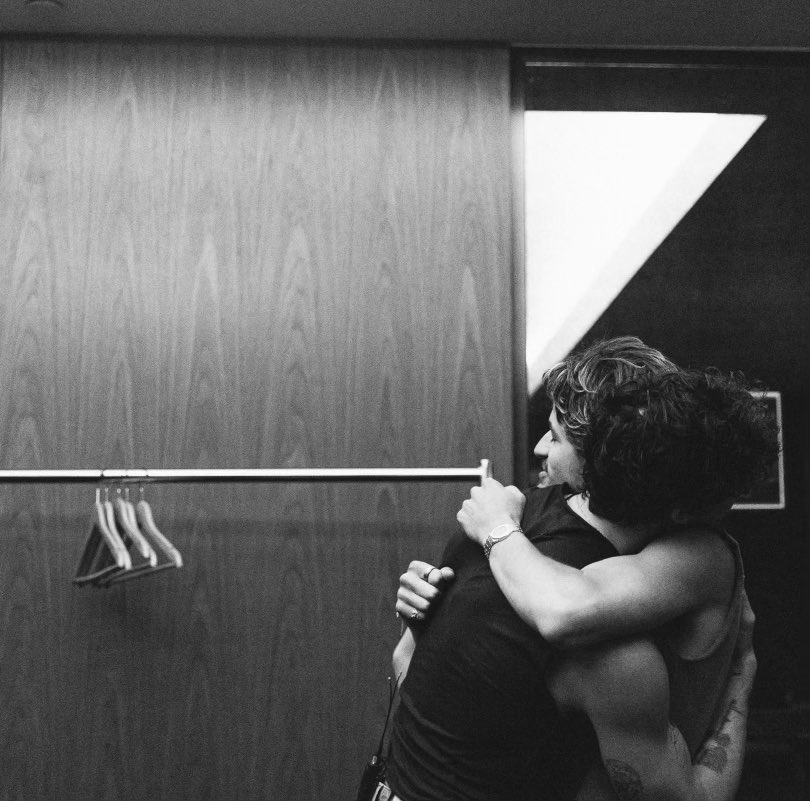 Shawn Mendes tweet media