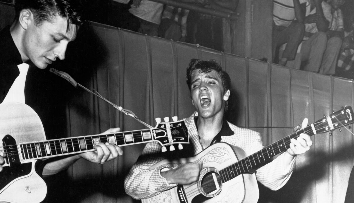“Elvis started beating the snot out of his guitar, and Bill grabbed his bass and started playing. Sam poked his head out of the door and said, ‘What are you guys doing? That sounds pretty good’”: Scotty Moore details the legendary That’s All Right session trib.al/bJefWpb