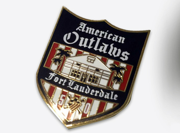 Did you know we offer quality custom enamel pin badges? Our pin badges are available in gold, silver, or brass effect!⁠
⁠
See our website for details! ⁠
👉 globalscarves.com/pin-badges/
⁠
#GlobalScarves #WheresYourGlobal #AmericanOutlaws #Soccer #EnamelPins