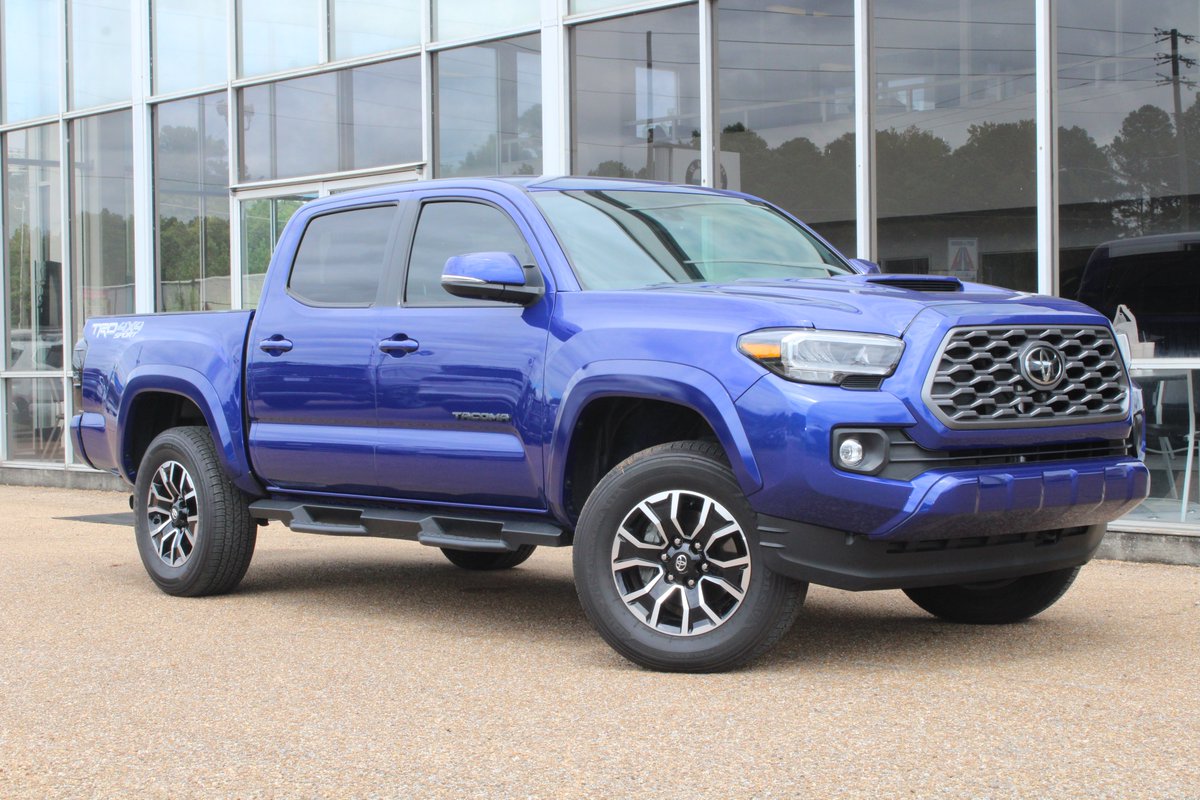 BMW_of_Meridian's tweet photo. 2023 Toyota Tacoma TRD Sport V6!
Automatic Temperature Control, Push Button Start, Automatic High Beam Headlights, Apple CarPlay, Android Auto &amp; More!
601-483-8131
https://t.co/7TUVvebT0m https://t.co/KOXhTzux79
