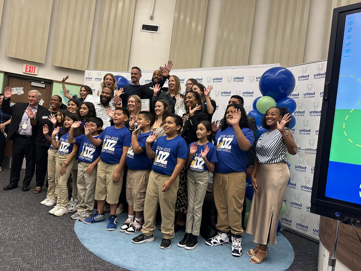 PathtoPinkston's tweet photo. United 2 Learn learning launch @LDZEagles! We are so excited about the sensory pathway for our students!Thank you United 2 Learn for being a part of our West Dallas family!❤️#Region1Excellence @unitedtolearn @JoeCarreon @DanforDISD @MRamirezDISD @LisaAnnVega1 https://t.co/NVX0cVg7Gf