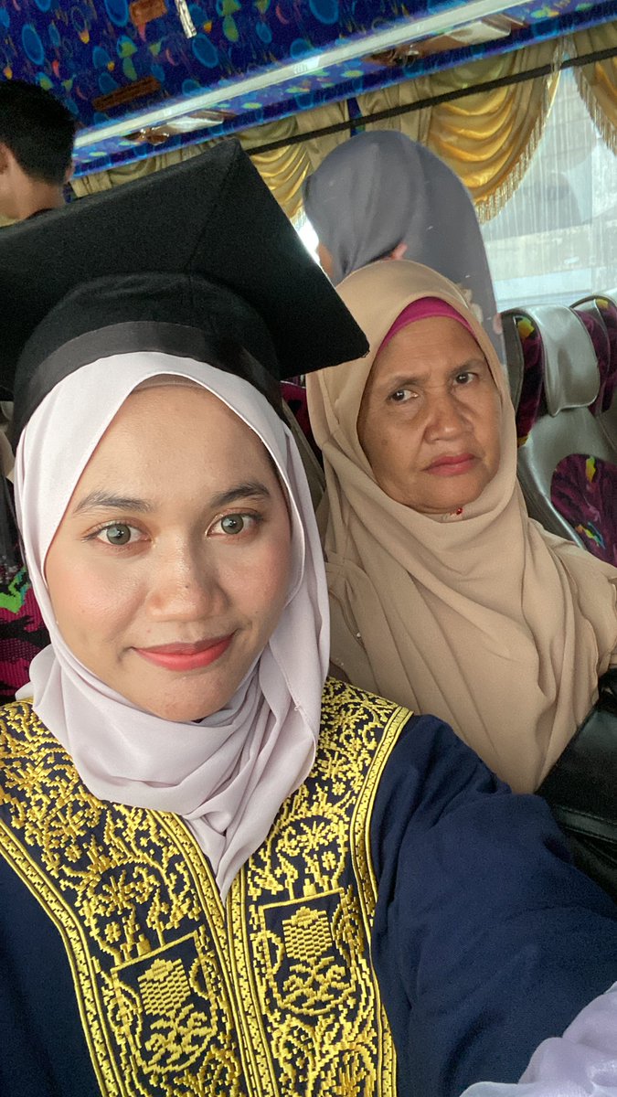 imfatihah's tweet photo. simpan sini🫰#convocationuitm https://t.co/CV4vQi2W0U