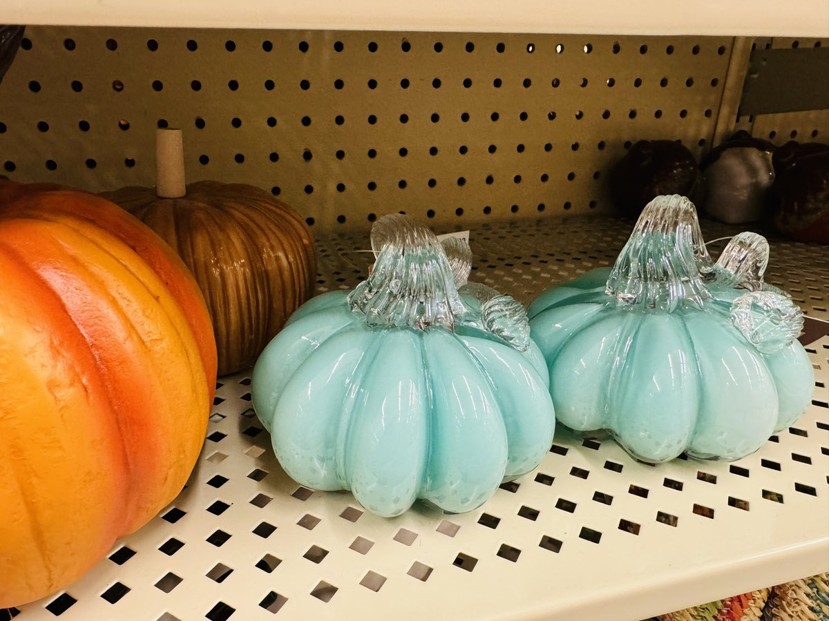 Caroline Fleur tweet media