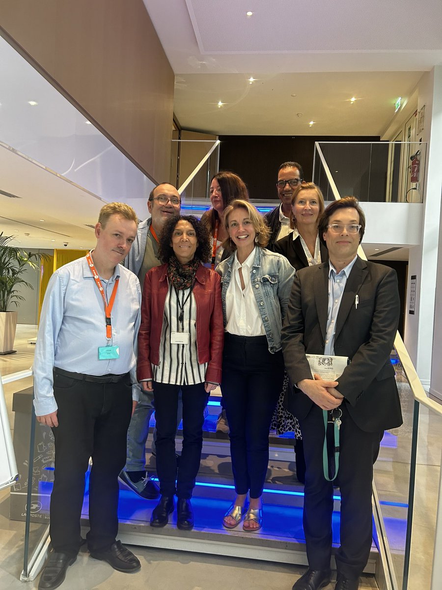 Les postières et les postiers avec lesquels j’ai échangé ce matin à <a href="/Issylesmoul/">Ville d'Issy-les-Moulineaux</a> expriment toutes et  tous le besoin d’obtenir les moyens de bien faire leur travail. Défendre un travail de qualité, c’est la ligne de conduite des militants #CFDT <a href="/F3CCFDT/">F3C CFDT</a> <a href="/GroupeLaPoste/">La Poste Groupe</a>