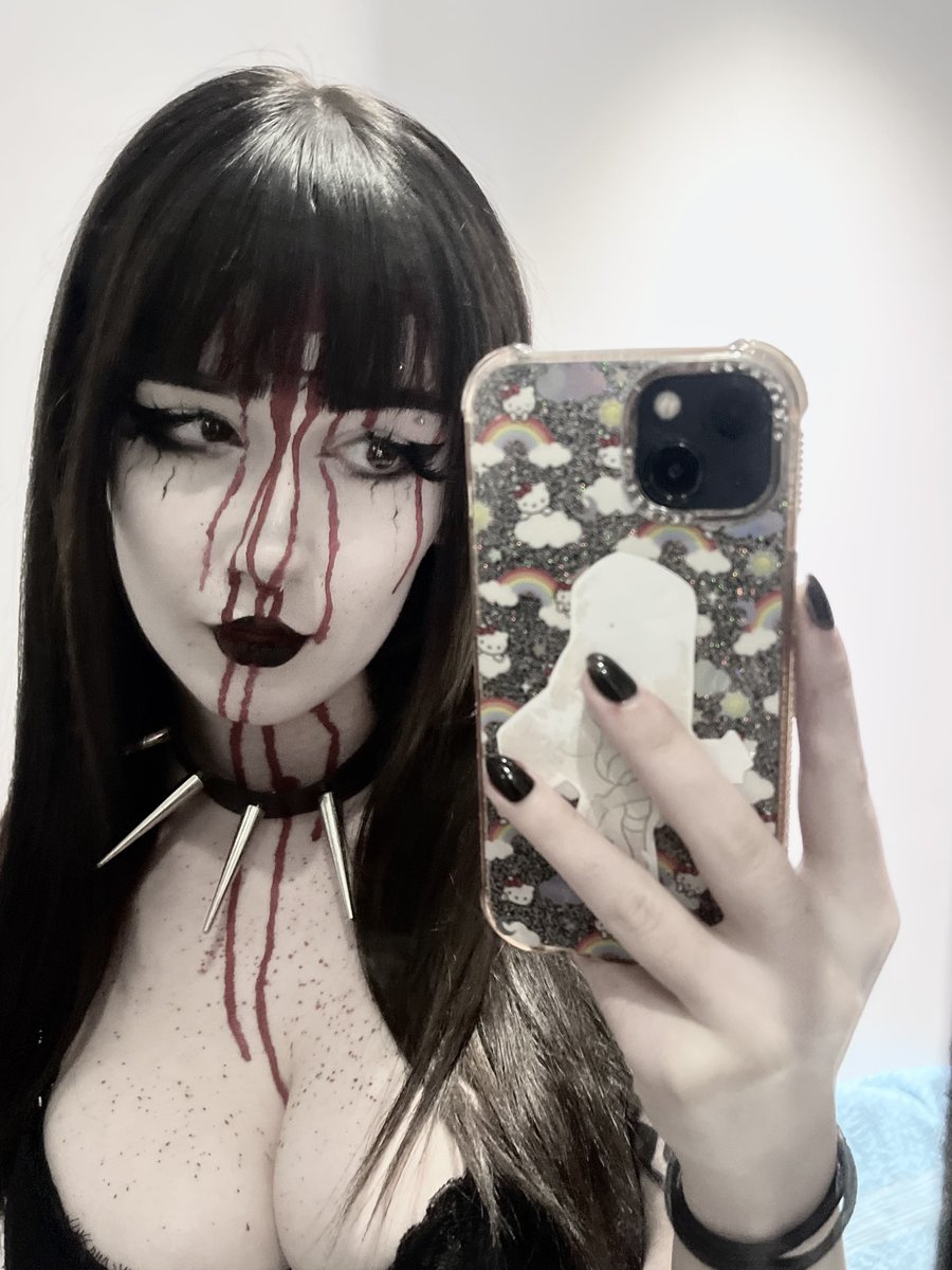 Evie ♡ tweet media