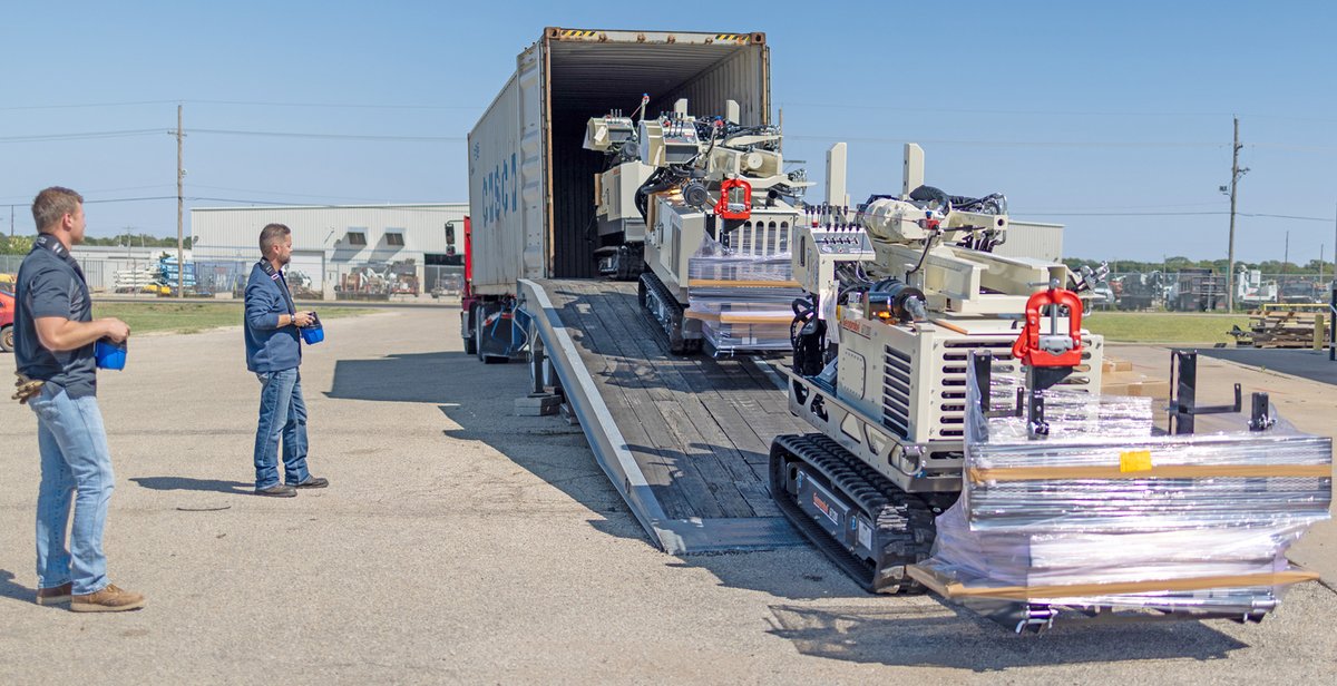 We wished bon voyage to three rigs this week. Two #6011DTs and a #6712DT headed across the pond along with assorted tooling.