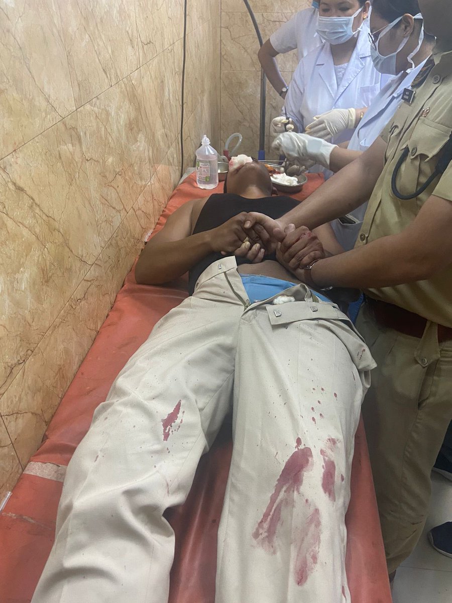 gpsinghips's tweet photo. Reference incident of attack on Government officials on duty at Sonapur, Kamrup Metro - Revenue authorities of Kamrup Metro have been carrying out eviction proceedings from the government land in the notified tribal belt of Sonapur Revenue Circle of Kamrup Metro since Sept 9th 2024 following laid down processes. During this process, 248 Bighas of Government land has been cleared of encroachment removing 237 illegally constructed structures in the tribal belt built by people not authorised to build such structures. 
Today, Sept 12th, the government officials including on-duty police were attacked by sharp weapons and stones were pelted at them obstructing them in Government duty and causing grievous injuries with deadly intent. In this, 22 Government officials (per records available till now) have received injuries, including grievous injuries. 
In wake of such targeted attack by miscreants, police also resorted to authorised use of force following due process. In this, 13 persons were injured of whom two have been declared dead at the hospital. 
Guwahati Police has been directed to identify all the miscreants involved in the attack on government officials and take lawful action. Due statutory processes are being followed regarding use of force by police. Proper treatment is being provided to the Government officials and others injured today. 
@GuwahatiPol 
@assampolice 
@CMOfficeAssam