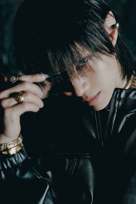aesthetaekey's tweet photo. Dark elf princes of Middle-earth  🖤

#TAEMIN #KEY #SHINee #TaeKey https://t.co/y8S5mKFcbg