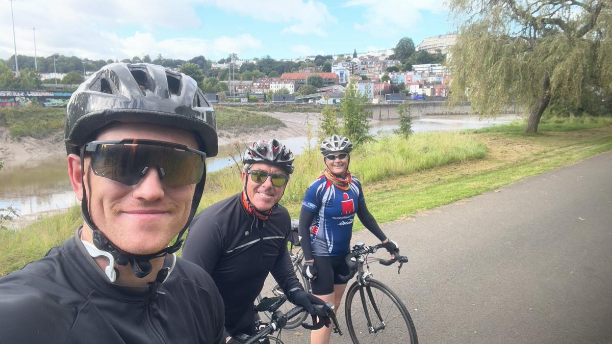 A2HH DAY 3: 12/09/24, Avonmouth to Bridgewater, 51 miles and riding through beautiful Cheddar Gorge. Sore bums and high spirits! Special thanks to the team at Bicycle Chain in Bridgewater for the repairs on Monique's bike! Last day tomorrow and all eyes on Harcombe House 🚴 🚴🚴