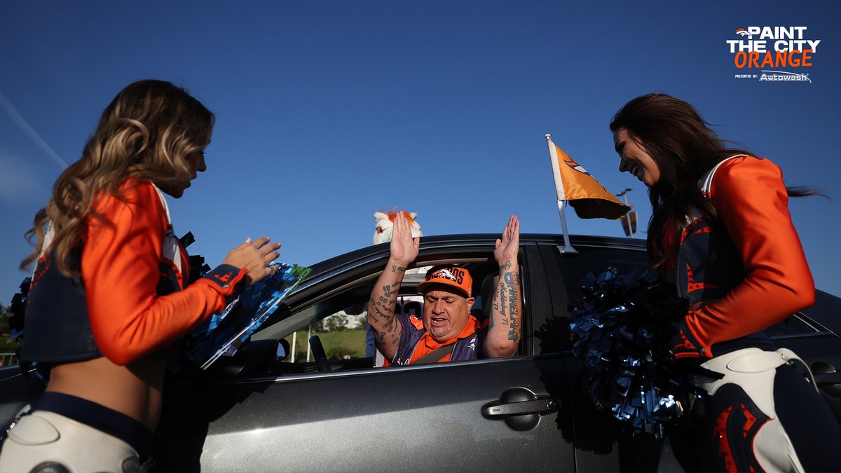 Broncos's tweet photo. #BroncosCountry showed 🆙 to help us Paint the City Orange! 🤩

#SeeYouSunday x #PITvsDEN https://t.co/nopVXqjDH8