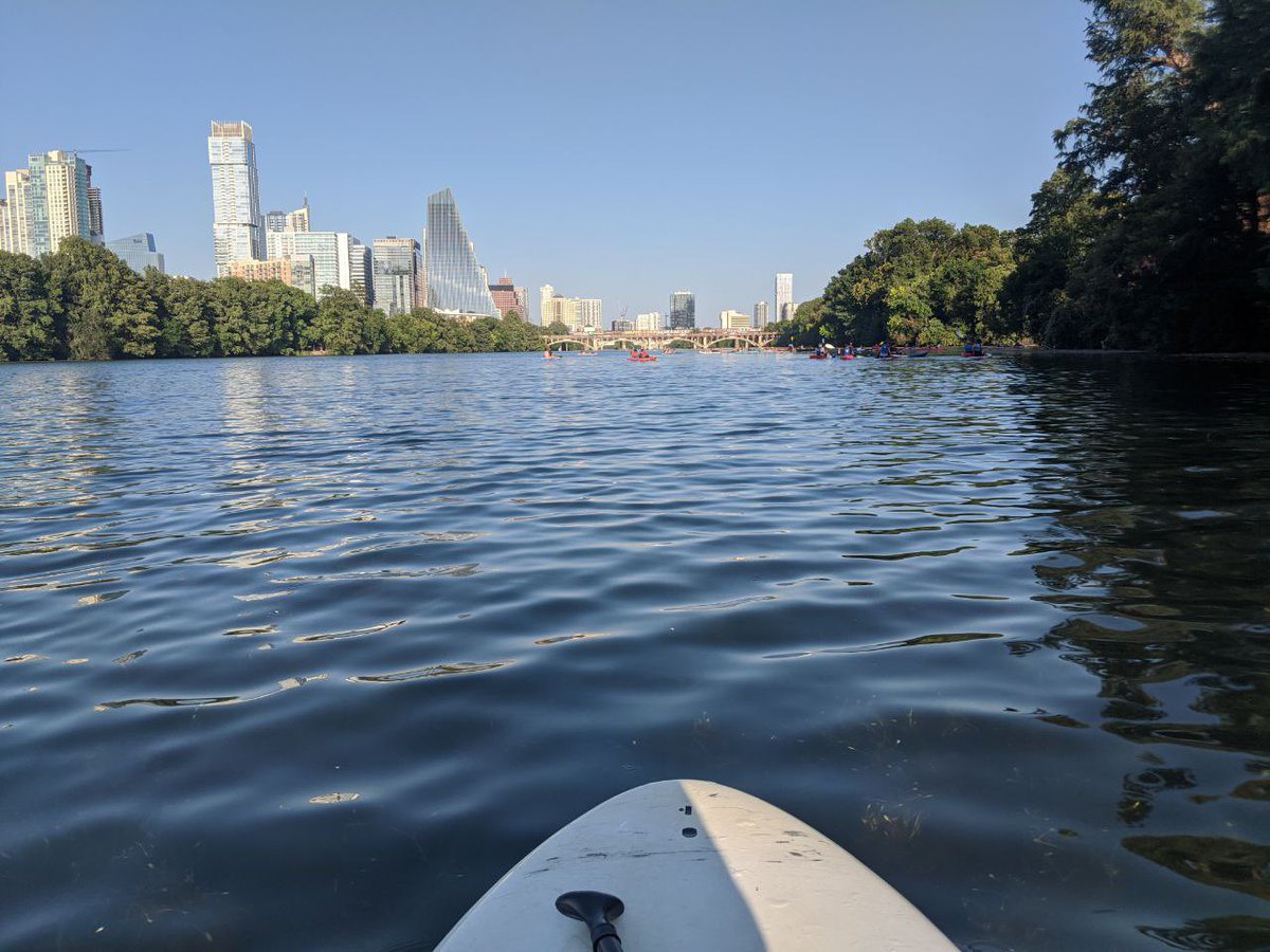 furryATX's tweet photo. ☀️ AUSTIN FURS - wanna get some exercise in and enjoy that gorgeous city view from the water? ☀️
Sunday, Sept 22
1:00-3:00pm
Come enjoy the last stretch of the summertime with your furry friends! 🛶
⬇️ More info ⬇️ https://t.co/zx1Jeb2QQU