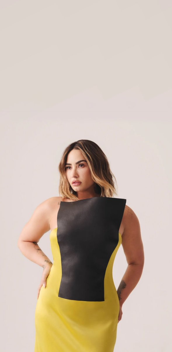 ddlovatoscreen's tweet photo. 𝓓𝓮𝓶𝓲 𝓛𝓸𝓿𝓪𝓽𝓸 𝓛𝓸𝓬𝓴𝓼𝓬𝓻𝓮𝓮𝓷🥰✨️

𝓫𝔂 𝓙𝓮𝓷🐝

#ddlovato #DemiLovato #REVAMPED #holyfvck #lockscreens #rockversion #demilovatoedit #ddlovatoscreen 
@ddlovato 
✩░▒▓▆▅▃▂▁▁▂▃▅▆▓▒░✩ https://t.co/KXKLD4Uwha