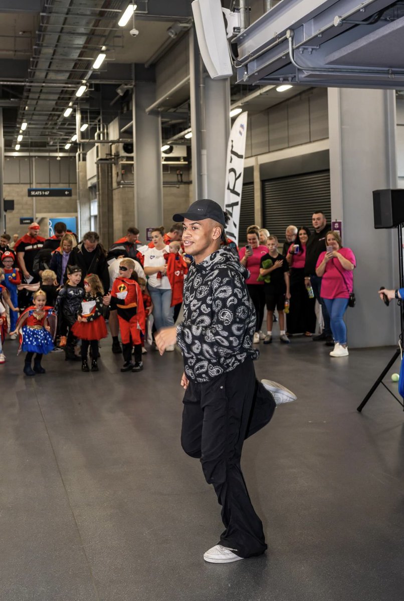 Junior Frood tweet media