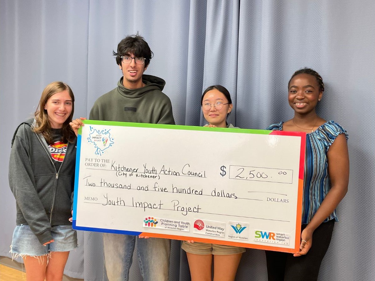 Children and Youth Planning Table (@cyptwr) on Twitter photo After they received funding from our & <a href="/SmartWatRegion/">Smart Waterloo Region Innovation Lab</a>'s Youth Impact Project, this group of youth from KYAC <a href="/CityKitchener/">City of Kitchener</a> created the "Sunset Market." Youth entrepreneurs sold products with the proceeds going towards <a href="/oneROOFYouth/">oneROOF Youth Services</a>.
Learn more: childrenandyouthplanningtable.ca/yip-spotlight-… After they received funding from our & <a href="/SmartWatRegion/">Smart Waterloo Region Innovation Lab</a>'s Youth Impact Project, this group of youth from KYAC <a href="/CityKitchener/">City of Kitchener</a> created the "Sunset Market." Youth entrepreneurs sold products with the proceeds going towards <a href="/oneROOFYouth/">oneROOF Youth Services</a>.
Learn more: childrenandyouthplanningtable.ca/yip-spotlight-…