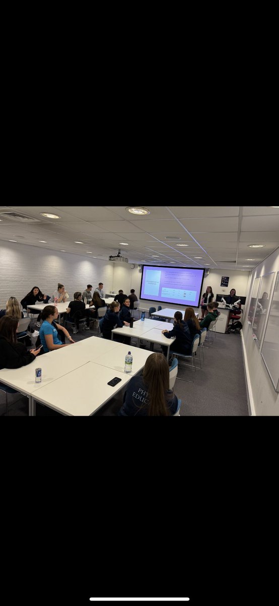 PEMissKwilson's tweet photo. Good first last day back 🥹 began taking the first years through learn and some team building the finished with a welcome back lecture ! 📚👏 https://t.co/28Q6aXgidU