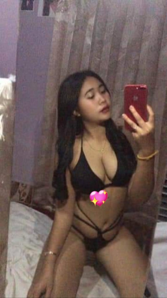 anny tweet media