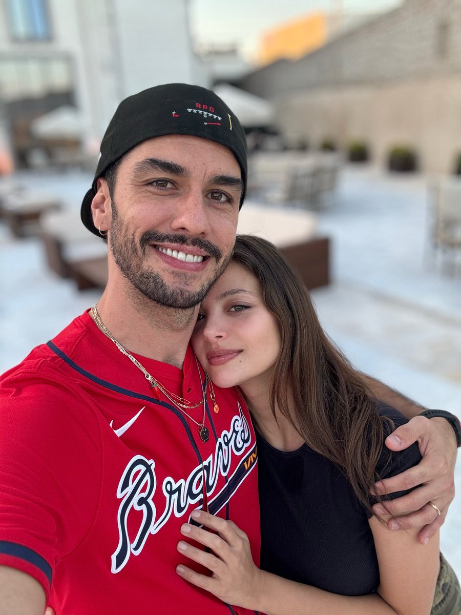 leyla tanlar tweet media