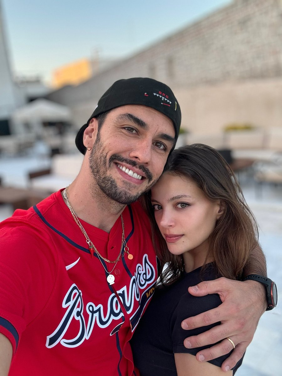 leyla tanlar tweet media