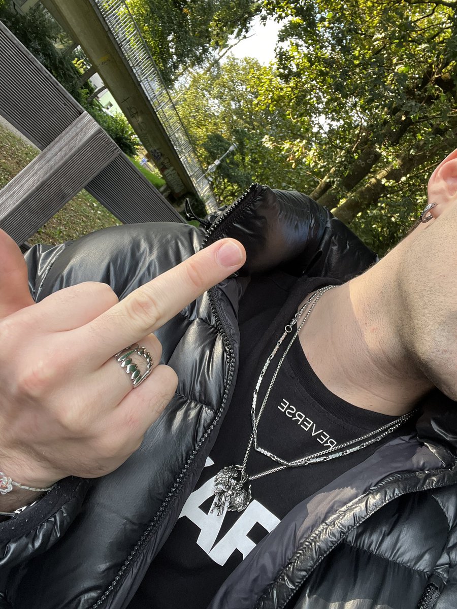 alphajoker69's tweet photo. Welcher Pisser rubbelt seinen stümmel und bezahlt dabei meine rechnungen 💵 #zahlschwein #cashmaster #zahlsklave #findom #paypig #geldherr #alpha #teetdom #fuße #master #getragenesocken #smellyfeet #cashslave #cashfag #dirtysocks #smellysocks #smellyshoes #alphasklaven https://t.co/nGnCVS3tYJ