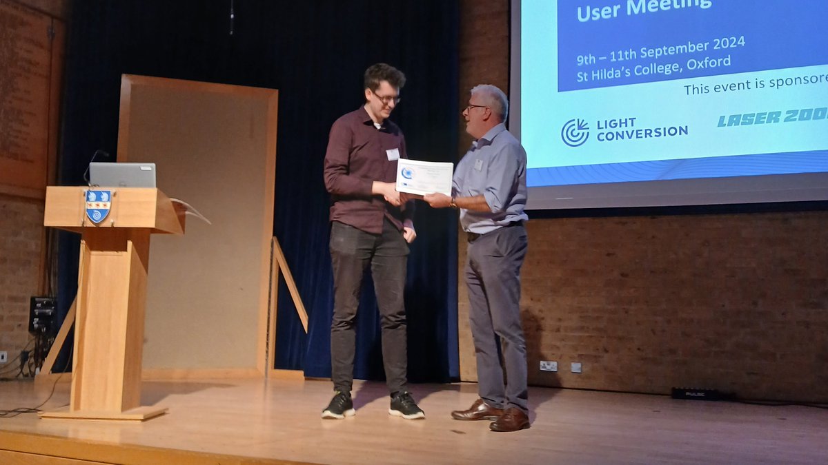 QuinnGroupUCD's tweet image. Had a fantastic time at the LSF
@CLF_STFC user meeting in St. Hilda's College Oxford. Well done @ClaraZehe, @dan_graczyk & Eleanor Windle @ucdchemistry on their fab poster presentations & huge congratulations to Daniel on winning the best student poster prize. 🥳📷.