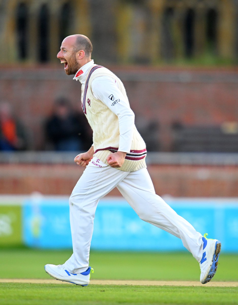 Somerset Cricket (@somersetccc) on Twitter photo SOMERSET WIN!!!!!!!!!!!!!!!!!!!!!!! WHAT HAS JUST HAPPENED!!!!!!!!!!!!!!!!!!!!!!!!!!!!!!!!!!!!!!!!!!!??????
#SOMvSUR
#WeAreSomerset
<a href="/WPAinsurance/">WPA Health Insurance</a> SOMERSET WIN!!!!!!!!!!!!!!!!!!!!!!! WHAT HAS JUST HAPPENED!!!!!!!!!!!!!!!!!!!!!!!!!!!!!!!!!!!!!!!!!!!??????
#SOMvSUR
#WeAreSomerset
<a href="/WPAinsurance/">WPA Health Insurance</a>