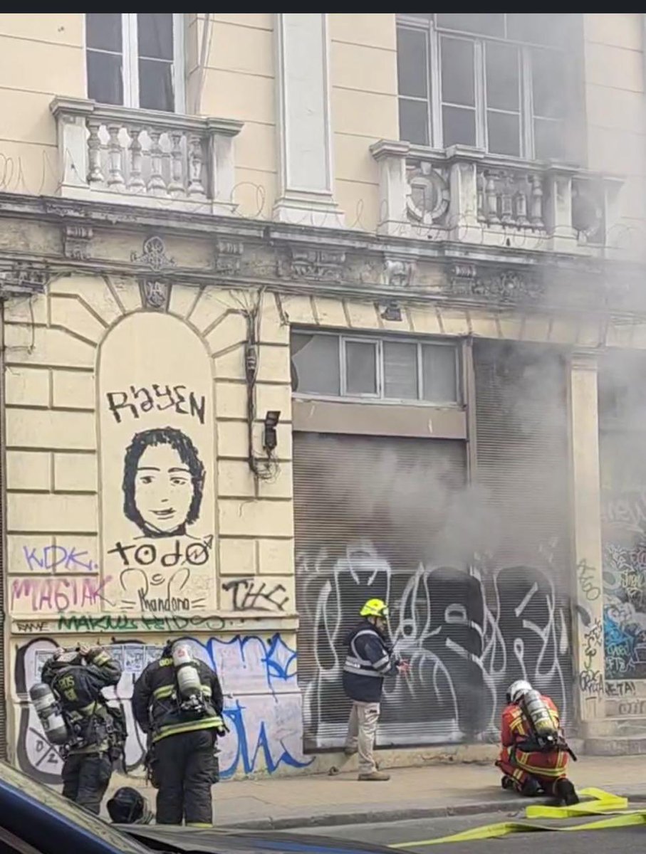 #VALPO: Incendio declarado, Blanco con Goni