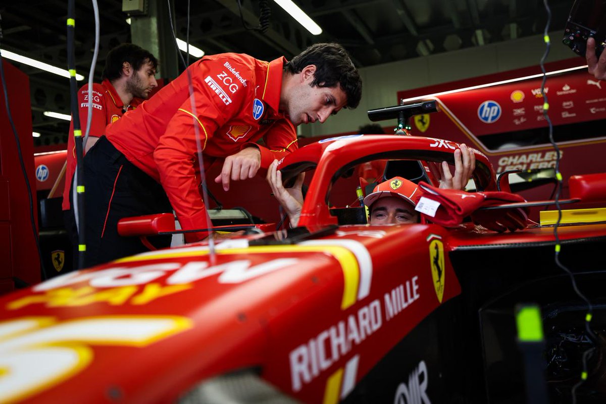ScuderiaFerrari's tweet photo. Thursdays in Baku ✌️

#AzerbaijanGP 🇦🇿 https://t.co/RF39us5IRS