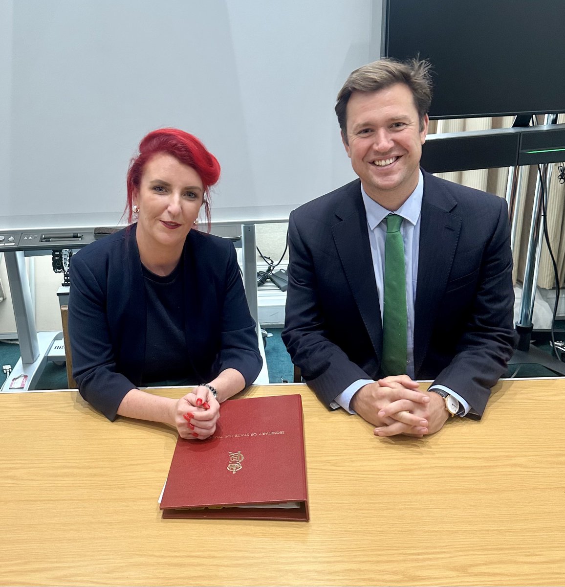 Steve Race MP ππ (@steveracemp) on Twitter photo Yesterday I sat down with <a href="/LouHaigh/">Louise Haigh</a>, Secretary of State for #Transport, to discuss some of the transport issues weβre facing in #Exeter.
I thanked her for recommitting to #activetravel, and raised the investment we need to make #PolsloeBridge and #StThomas stations accessible. Yesterday I sat down with <a href="/LouHaigh/">Louise Haigh</a>, Secretary of State for #Transport, to discuss some of the transport issues weβre facing in #Exeter.
I thanked her for recommitting to #activetravel, and raised the investment we need to make #PolsloeBridge and #StThomas stations accessible.