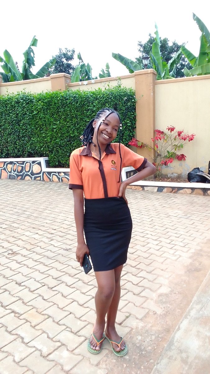 LoungeHigh4771's tweet image. "Throwback Music Thursday is here!
Join us at Highend Lounge Mukono as the talented Deejay Essy takes the decks! As the only female deejay on our roster, she's ready to bring the heat with a playlist full of throwback classics that'll keep you dancing all night long!#ThrowbackTh