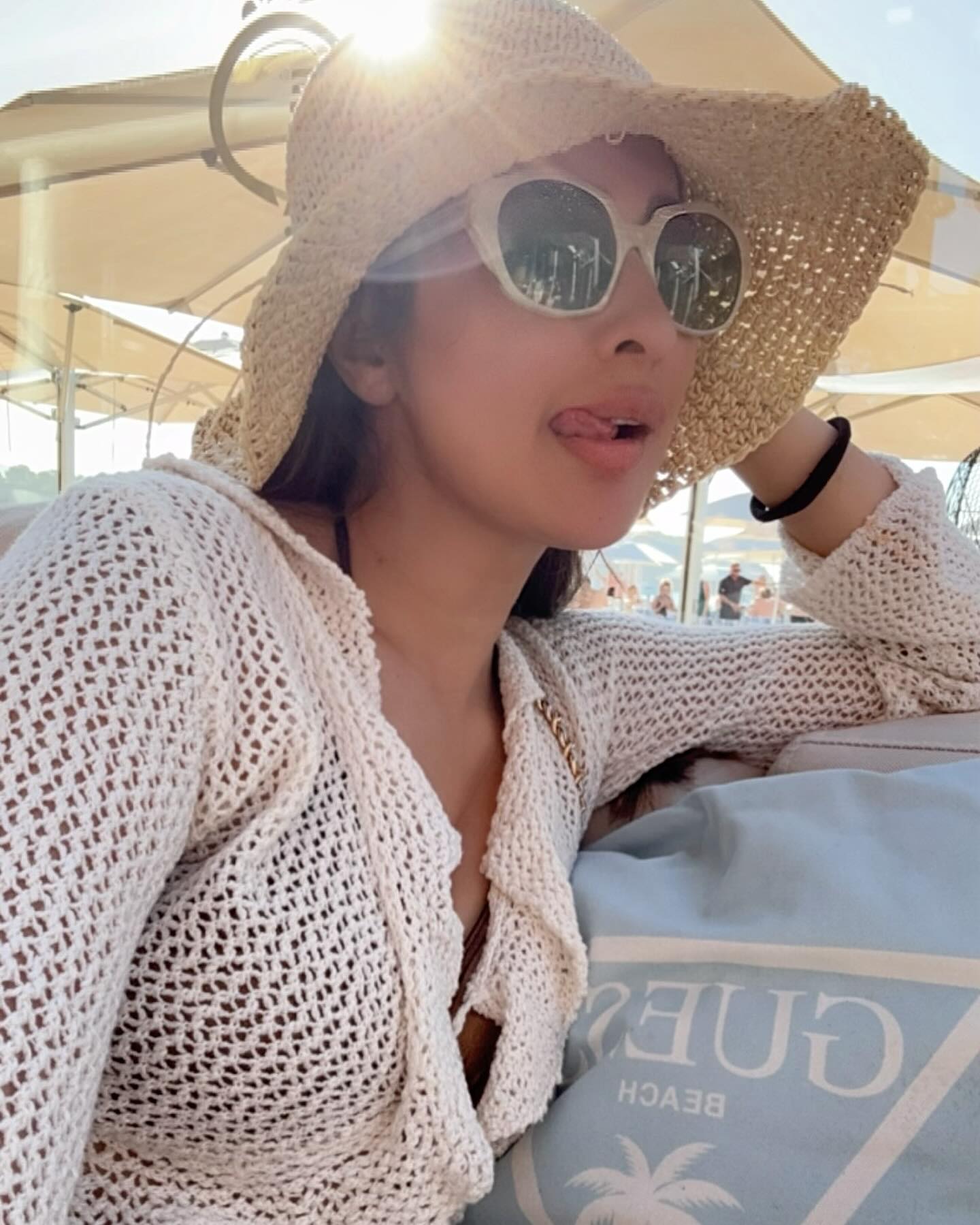 GXSjLBXbgAIvehp?format=jpg&name=large