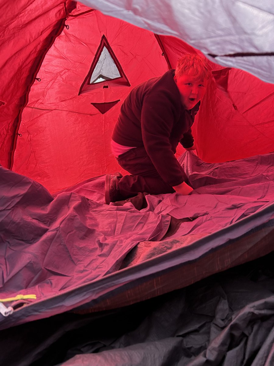 StLukesSwindon's tweet image. It was great witnessing excellent teamwork today with our Year 9s, building tents in Outdoor Education.
#teamwork
#tentlife
#Collaboration