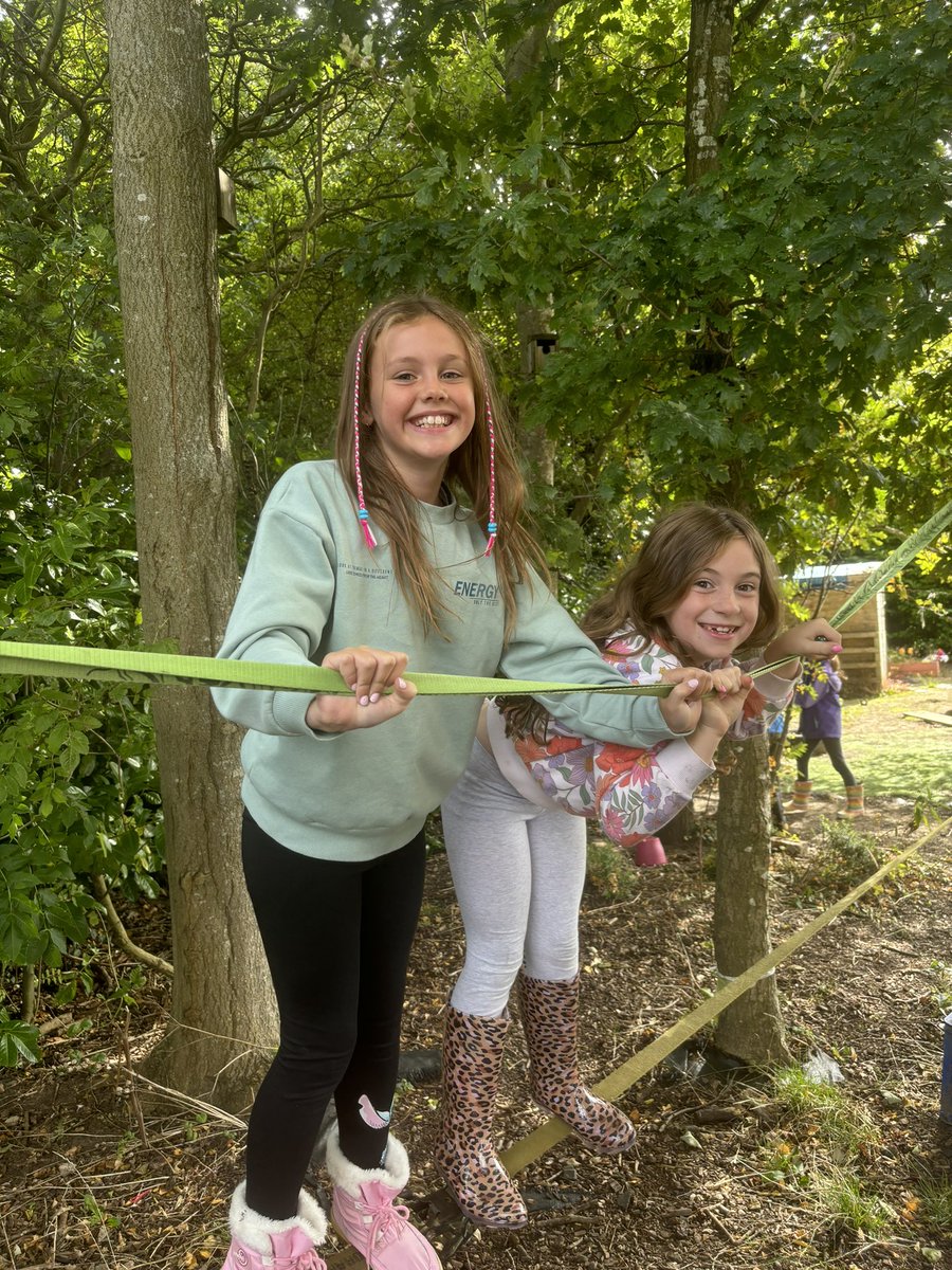 AmberleyForestS's tweet photo. ππ»ππ±First Forest School of the academic year! Y4ML loved being back, tree climbing, ladybird finding, slack lining! The rain didnβt stop this lot! π±ππ»π#naturalcurriculum https://t.co/vSMwrEUEqf