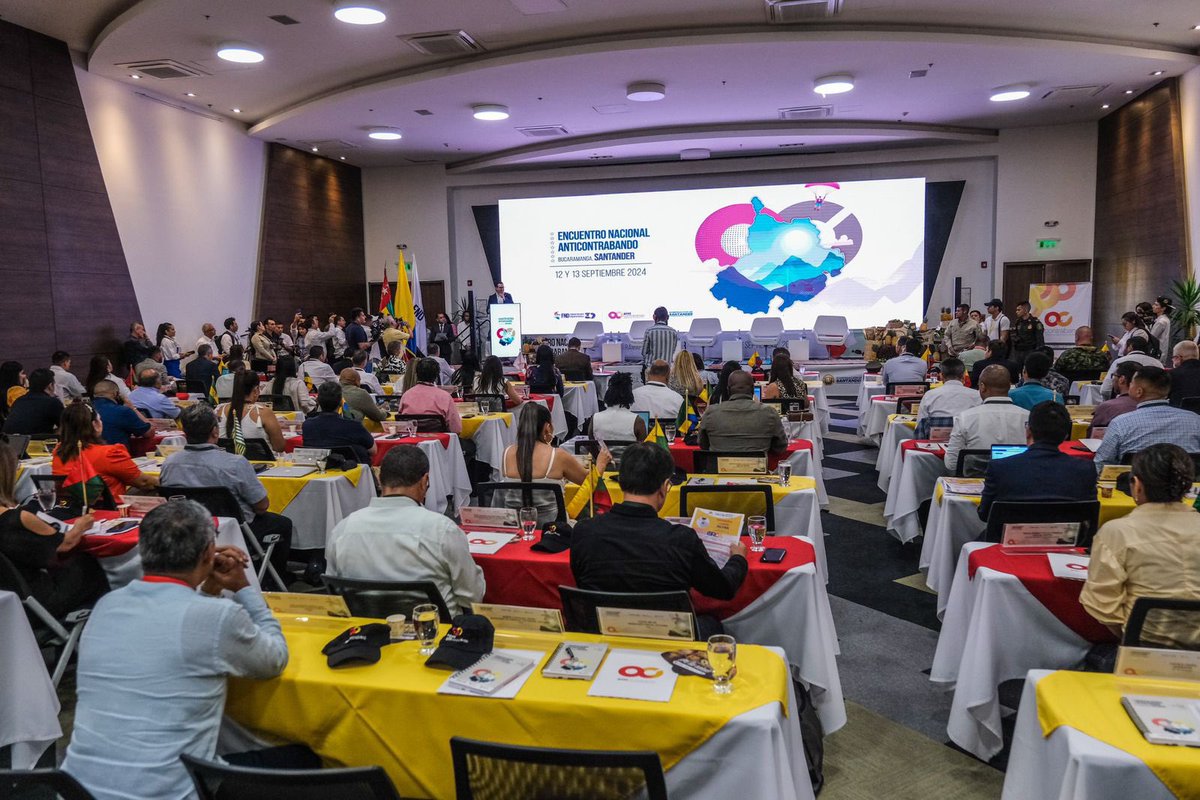 GobMeta's tweet image. Participamos del Encuentro Nacional Anticontrabando que se realiza en el #DptodeSantander. Se abordarán estrategias para combatir el comercio ilegal de licores, cervezas y cigarrillos que afecta la seguridad, la salud y las rentas departamentales
#Todoscontraelcontrabando @FNDCol