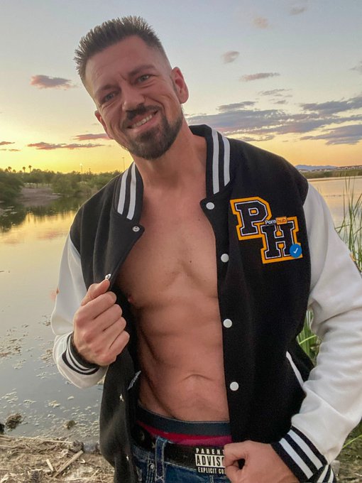 Football or me? https://t.co/5NqQxYykWm