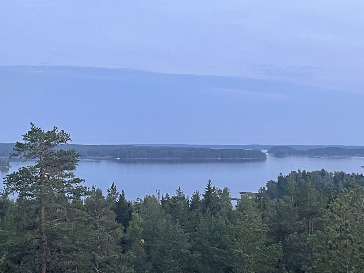 TomiSalo_Metsa's tweet photo. Hamarin kävelyreitin helmiä - #Lennätinvuori. Pysytään liikkeessä. #Hamari #Porvoo #luonto https://t.co/kSwWsY9lbo