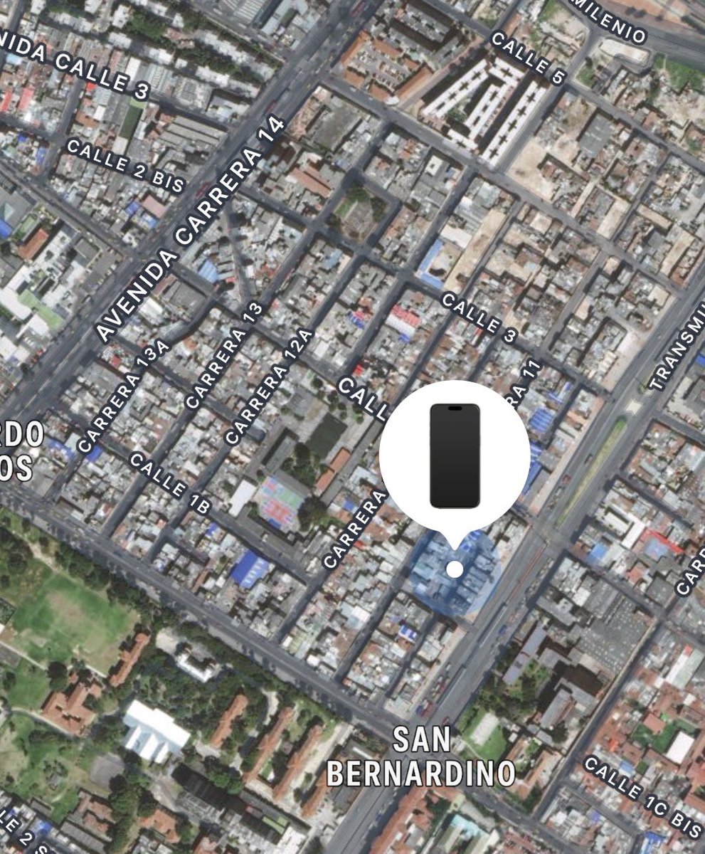 Mar_lozada's tweet photo. @luisfernandolk @PoliciaBogota @CarlosFGalan @SeguridadBOG El mio fue robado hace 2 semanas desde ahí paso por el mismo lugar que el tuyo después lo llevaron aqui https://t.co/jCql9ui1Xm