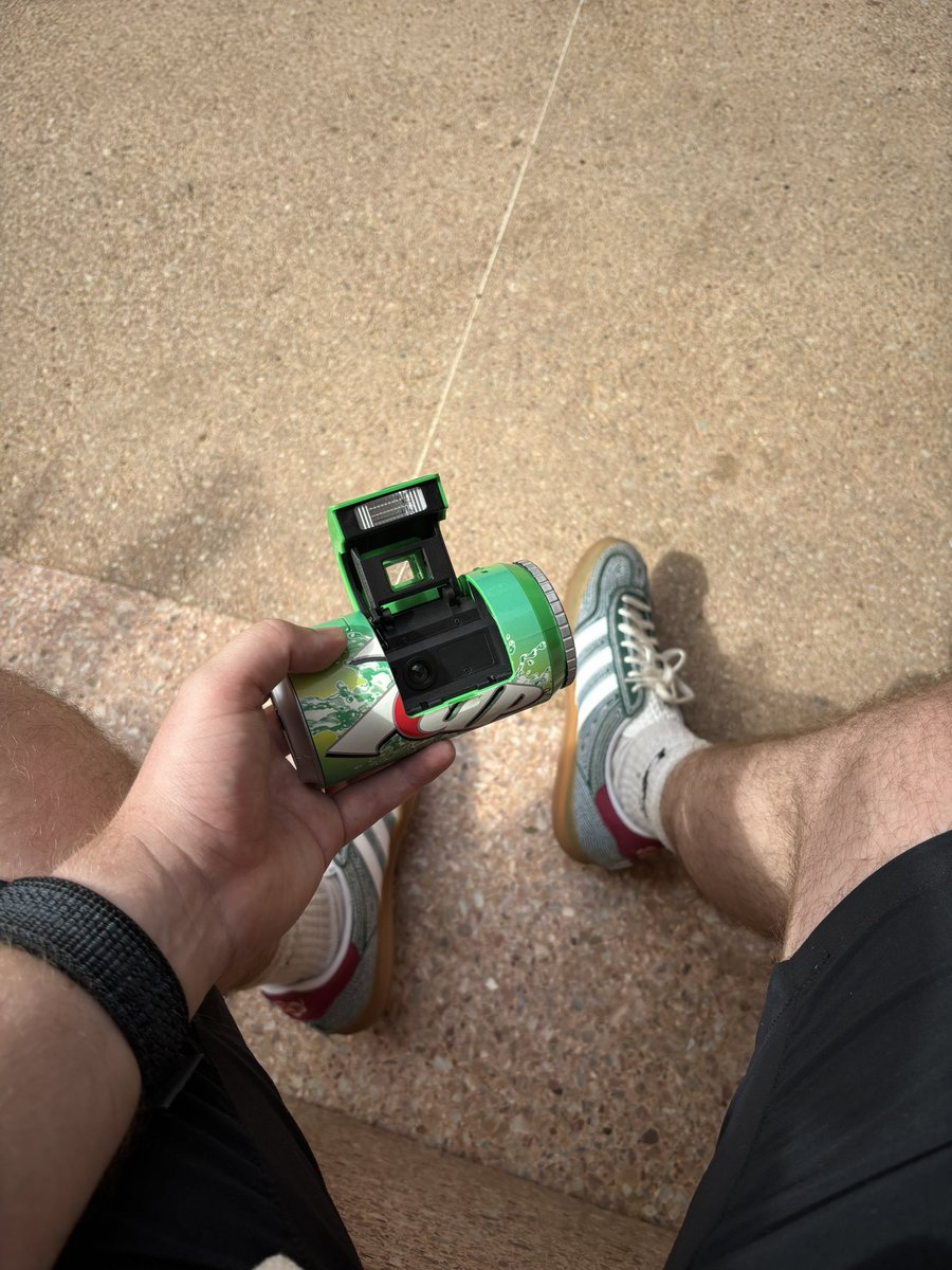 Brenan137's tweet photo. the camera 📸 vs the film 🎞️ (open for more) https://t.co/Nj1LfeyOyS