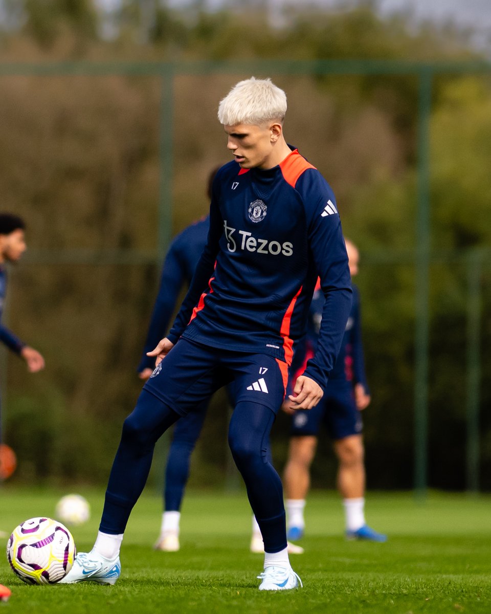 Focused 🇦🇷

#MUFC || #PL
