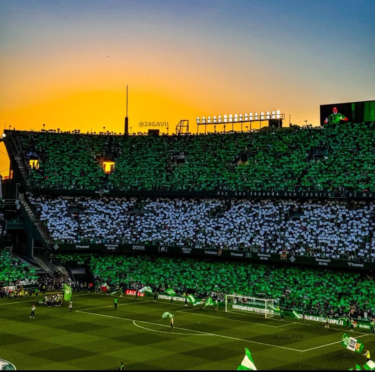 24Gavii's tweet photo. 𝐀𝐌𝐎𝐑 𝐀 𝐔𝐍𝐎𝐒 𝐂𝐎𝐋𝐎𝐑𝐄𝐒 💚 https://t.co/8g3pEw0aGk