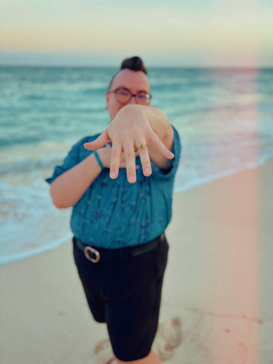preston tweet media