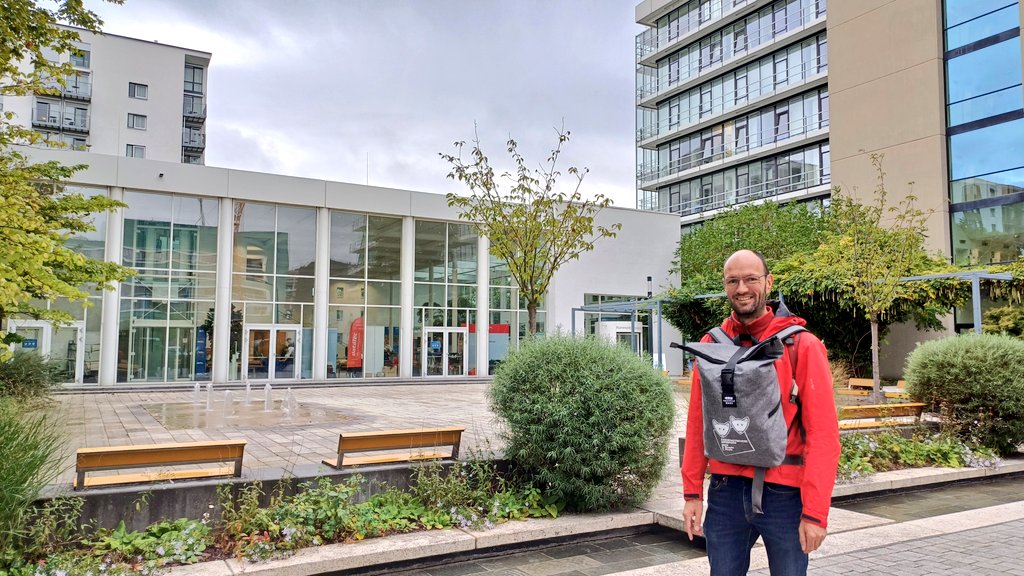 MMagdowski's tweet photo. Es war sehr schön am @DKFZ in Heidelberg - vielen Dank, dass wir dort mit unserem #EMVBootCamp des German Chapter der @IEEE_EMCS zu Gast sein durften! https://t.co/BBLyK2lhrG