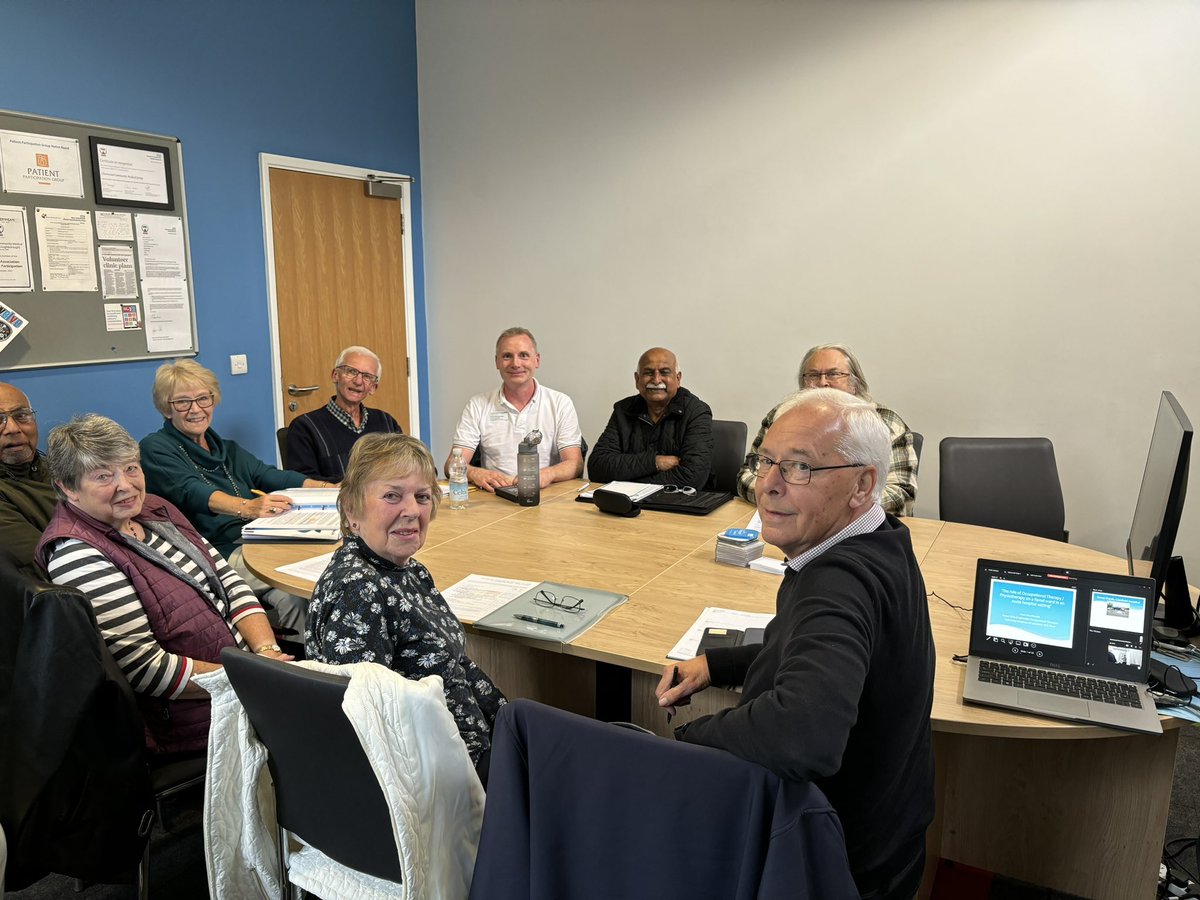 Team_RenalHPB's tweet photo. Met up with some lovely people at a Patient Participation Group, at a GP practice in Loughborough this evening. A group member and previous renal patient with us, invited me to talk about the role of therapy on the renal wards at Glenfield Hospital. https://t.co/FcDuJY4rZM