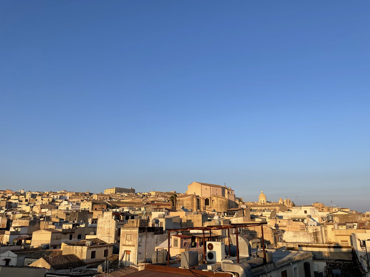 Elin Åsbakk Lind tweet media