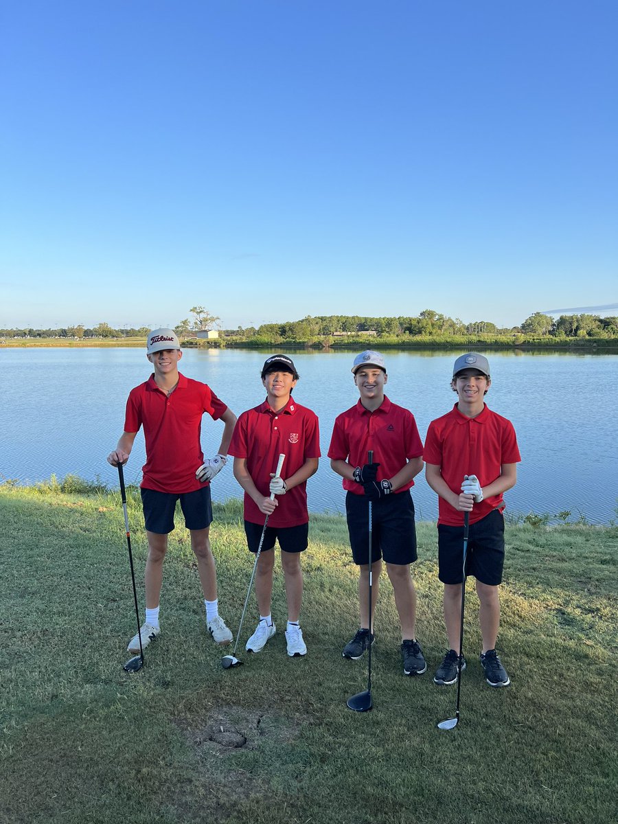 Leopard Golf tweet media