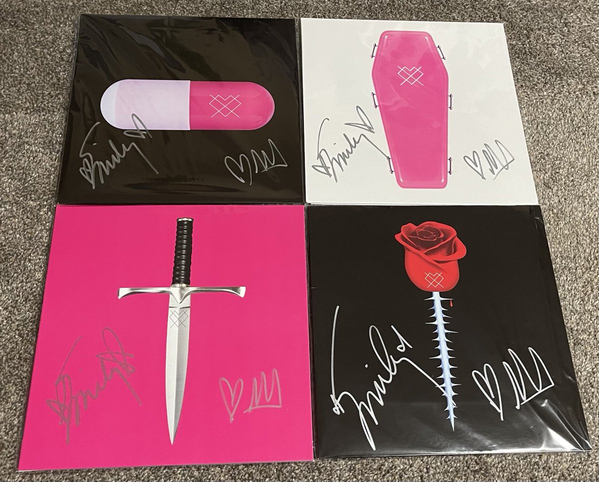 HootieMcOwlface's tweet photo. 🖤Added the most recent album “Masochist” to my signed @nightclubband vinyl collection.🌹

✨Emily and Mark are incredible! Their live shows are beyond captivating and the music is fantastic. I’ll never forget seeing them at Denver’s Goth Prom in 2021.🕸️ 

#NightClubBand
#Vinyl https://t.co/q5NwuuJ2Am