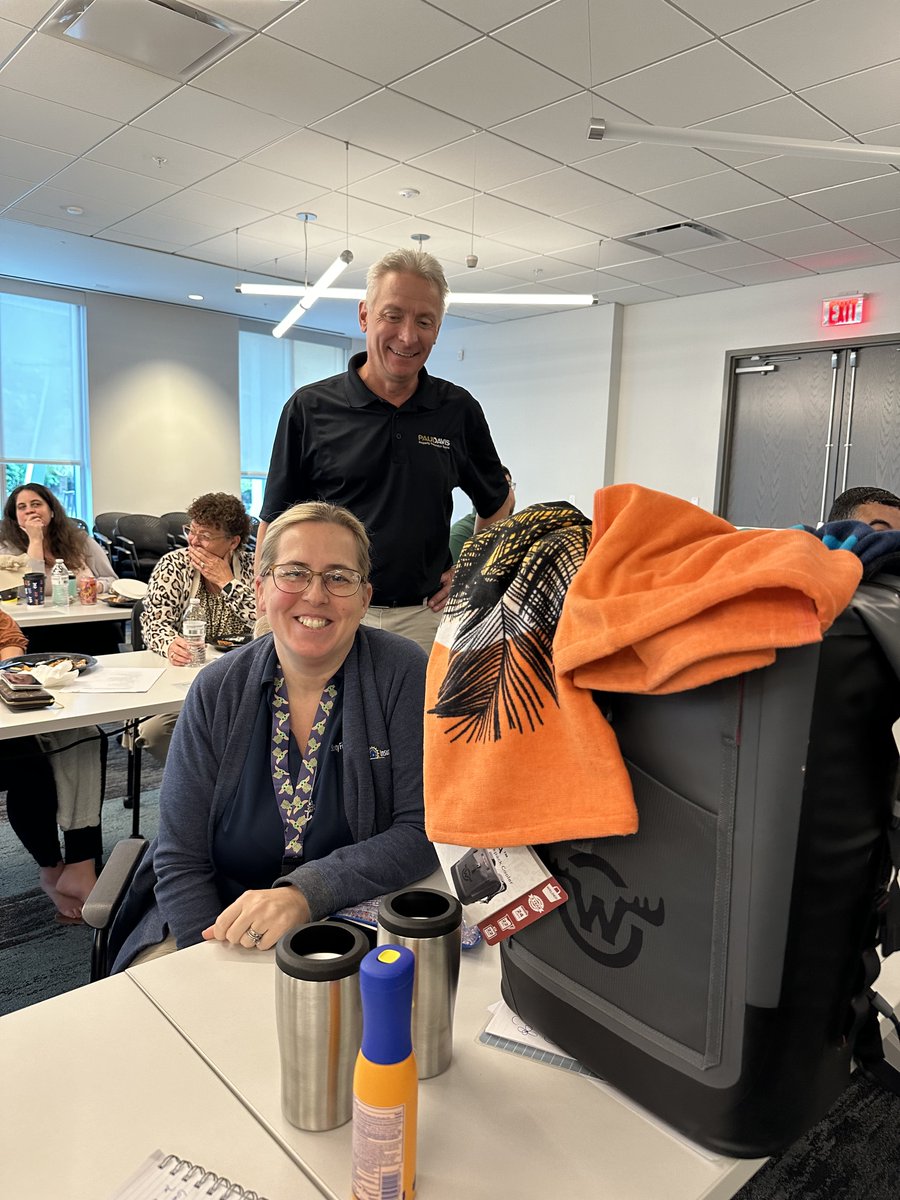 PaulDavisSC's tweet photo. Law and Ethics was taught for Security First Insurance Company! What an amazing group of people. #PropertyRestorationExperts #PAULDAVIS #DifferenceMakers #CEClass https://t.co/j8w9K7igHH
