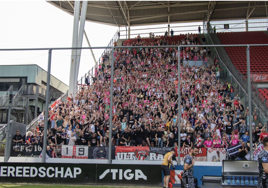AWAYDAYS: Belangrijke wijziging m.b.t. aanmelden busreizen! 🚨

Er is het e.e.a. veranderd met betrekking tot de aanmelding voor uitwedstrijden van de Zuidtribune!

Meer info ➡️ zuidtribune.nl/busreizen 
 
🔴⚪️🔴
